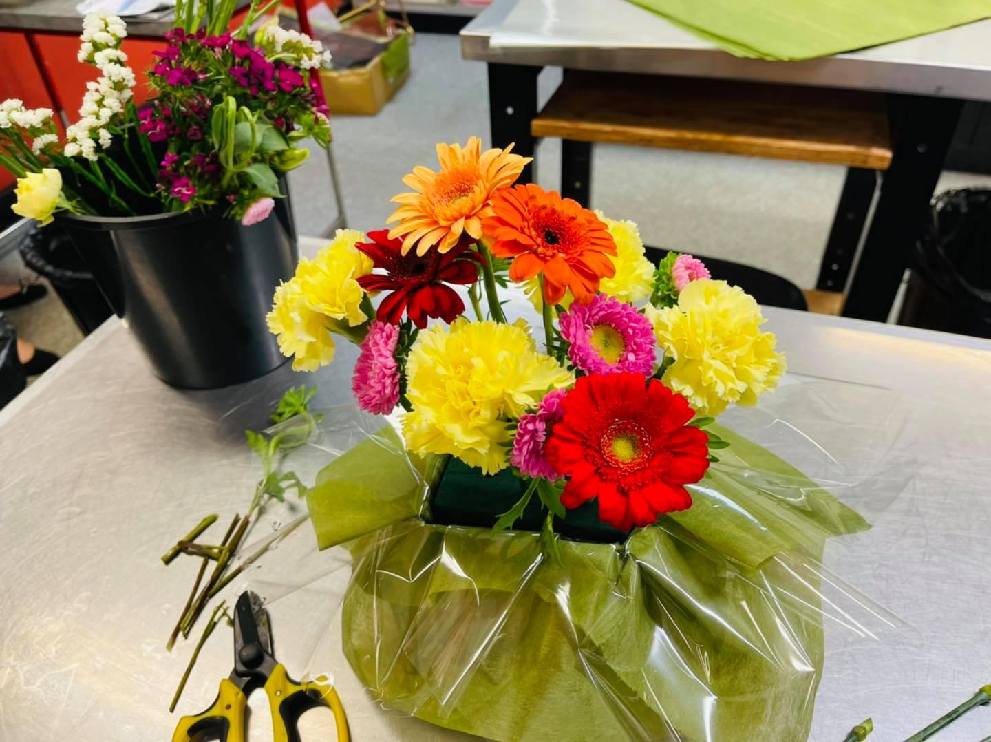 ЦЭЦЭГЧИНИЙ МЭРГЭЖИЛ